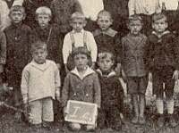 Dzieci ze szkoy katolickej w Oliwie - maj 1929 roku